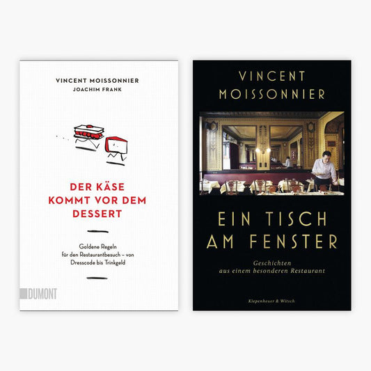 Der Käse kommt vor dem Dessert + Ein Tisch am Fenster + 1 exklusives Postkartenset