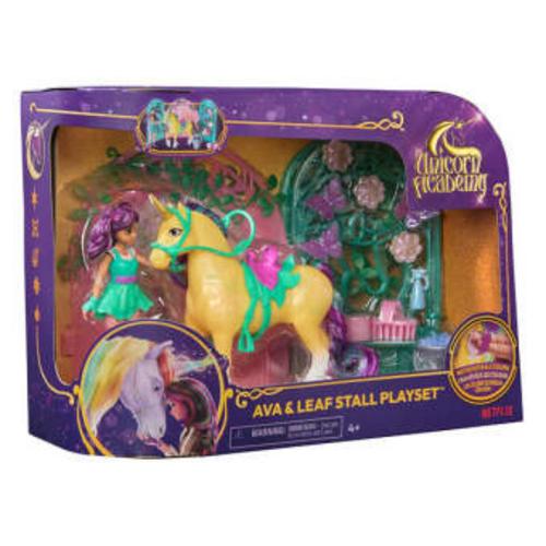 UCA Small Doll Ava & Leaf Stall Spielset