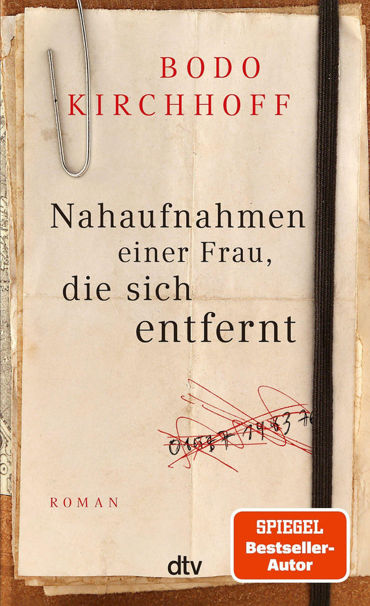 Nahaufnahmen einer Frau, die sich entfernt: Roman | Wie wirbt man um die eigene Frau – nach 50 Jahren Ehe?