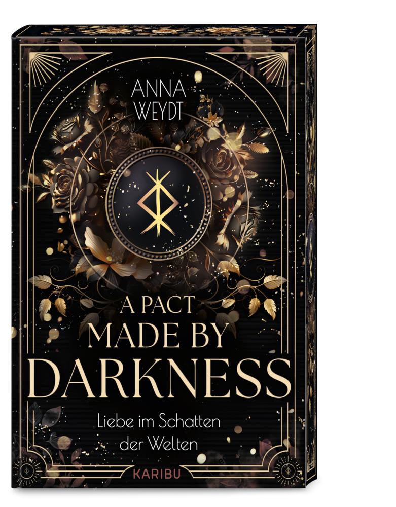 A Pact Made by Darkness - Liebe im Schatten der Welten