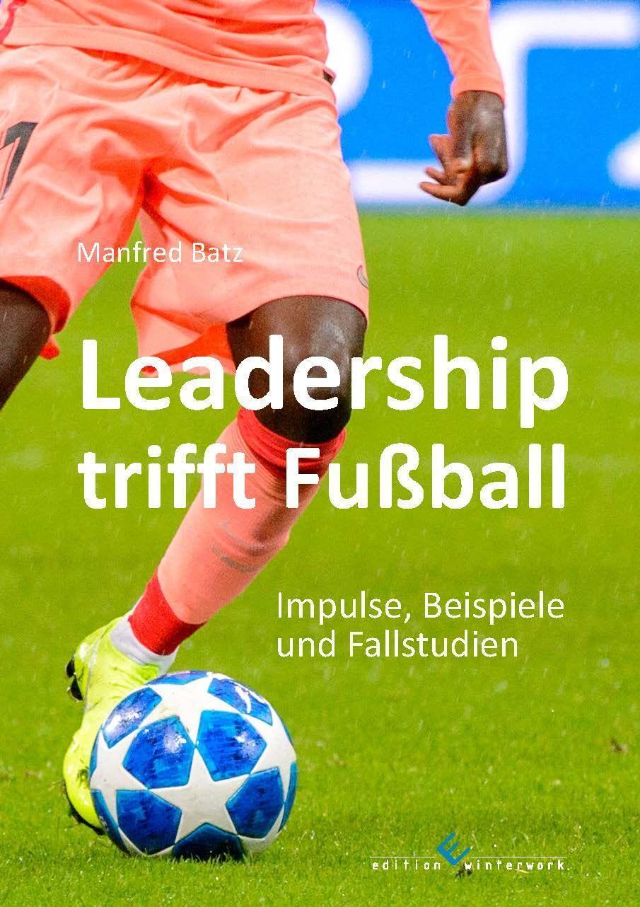 Buchcover: Leadership trifft Fußball