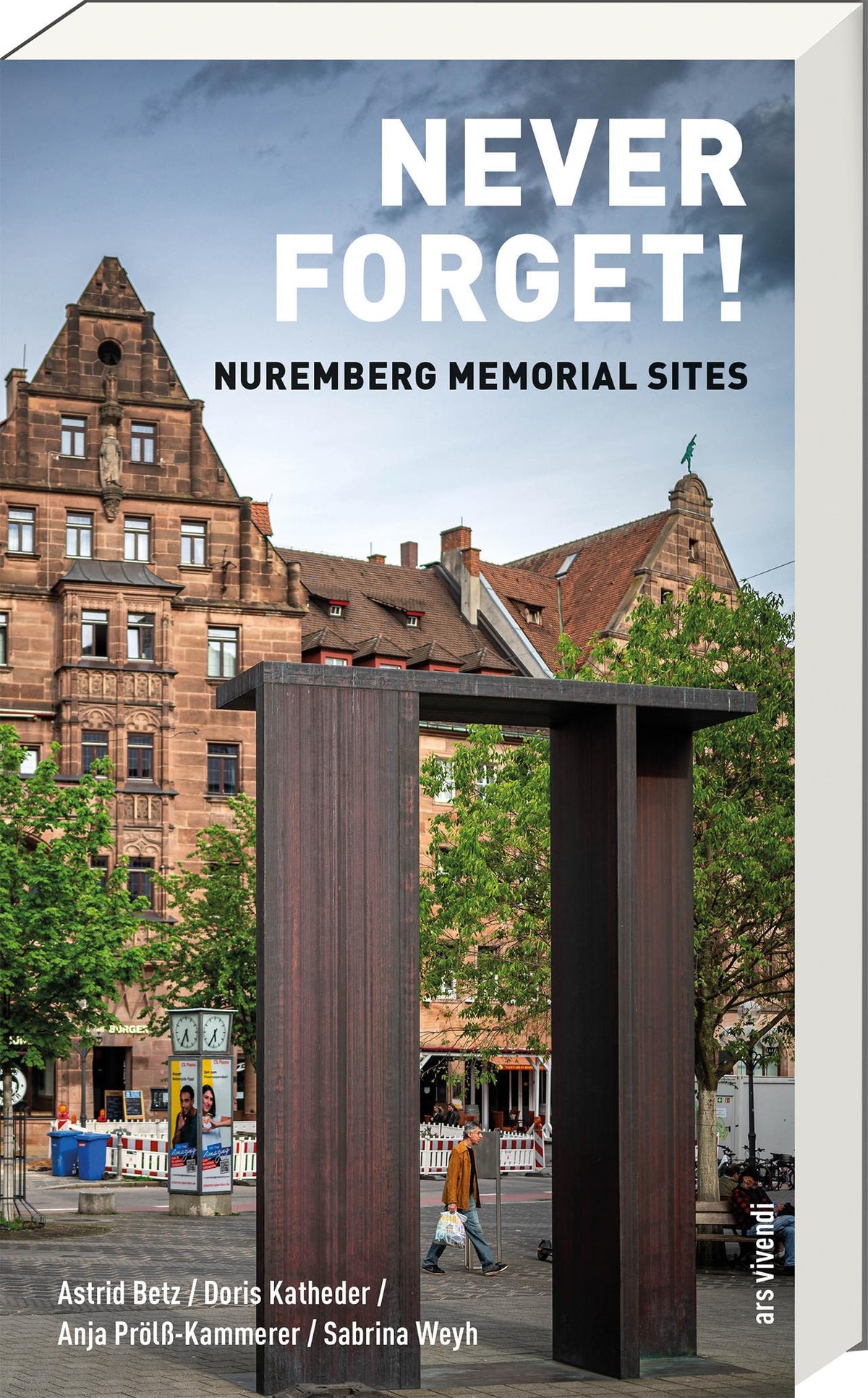 Buchcover: Never Forget!