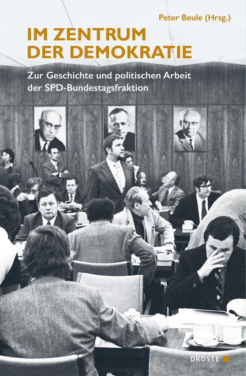 Buchcover: Im Zentrum der Demokratie