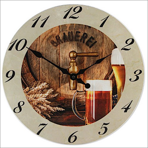 Buchcover: Wanduhr Motiv Bier