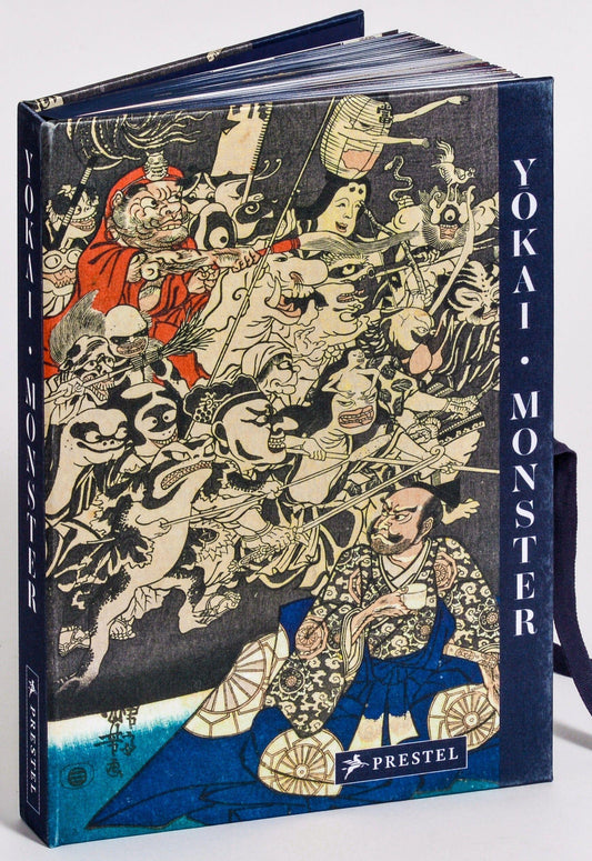 YOKAI MONSTER: in Werken der japanischen Holzschnittkunst - vereint in einer prachtvollen Ausgabe mit Seidenüberzug, schwarzem Farbschnitt und Verschlussbändchen mit japanischer Schlauchbindung