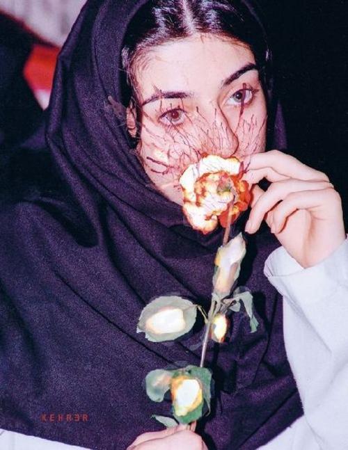 Newsha Tavakolian