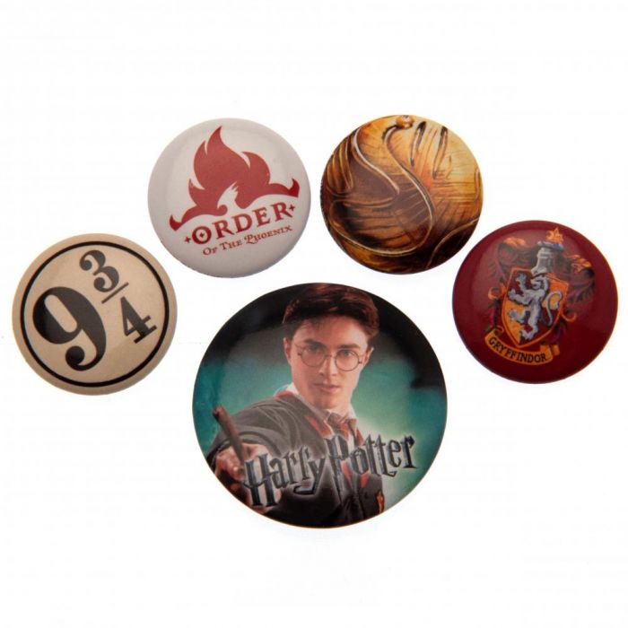Illustrierte Schmuckausgaben Harry Potter Band 1-5 plus 1 original Harry Potter Button Badge Pack
